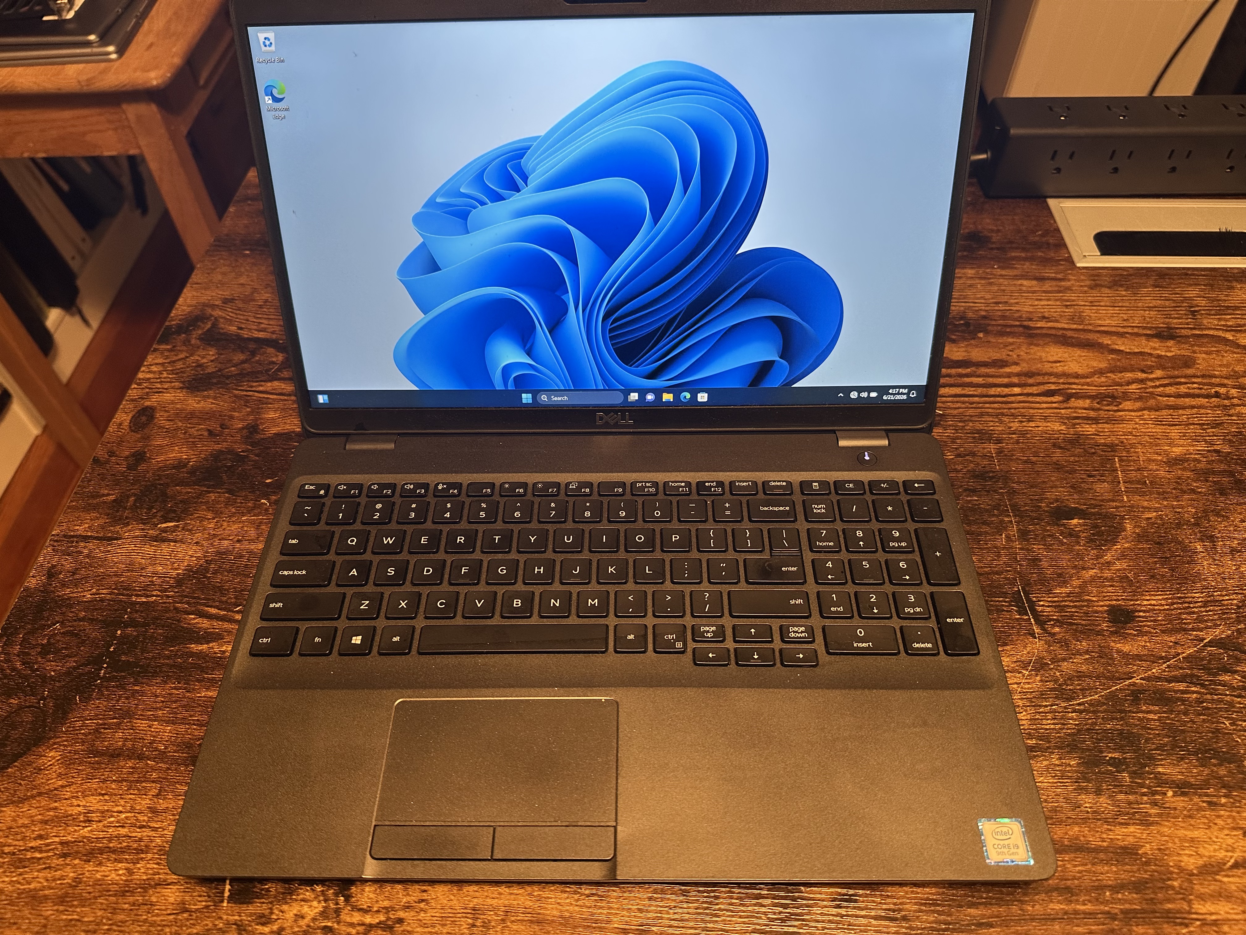 Dell Precision 3541